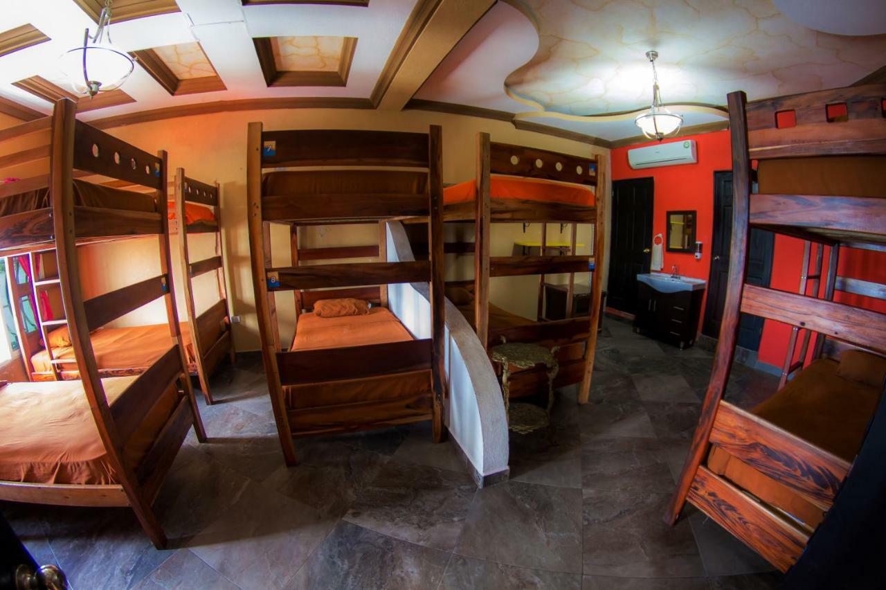 Hostal Casa De Grethel Флорес Екстер'єр фото